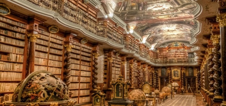25 самых величественных библиотек в мире
